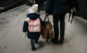 Çocuklarla Taşınmada Kaygıyı Azaltma: 7 Adımlık Evden Eve Nakliyat Planı