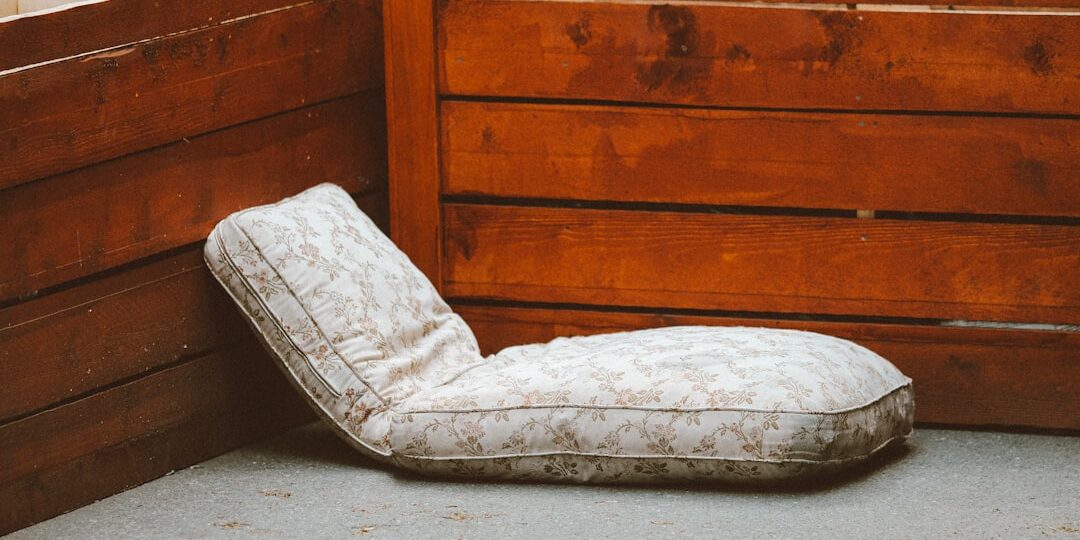 Bahçe Mobilyalarını Evden Eve Nakliyatla Taşıma Rehberi