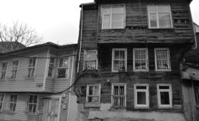 Evden Eve Nakliyat İçin Değerli Koleksiyon Taşınması Rehberi